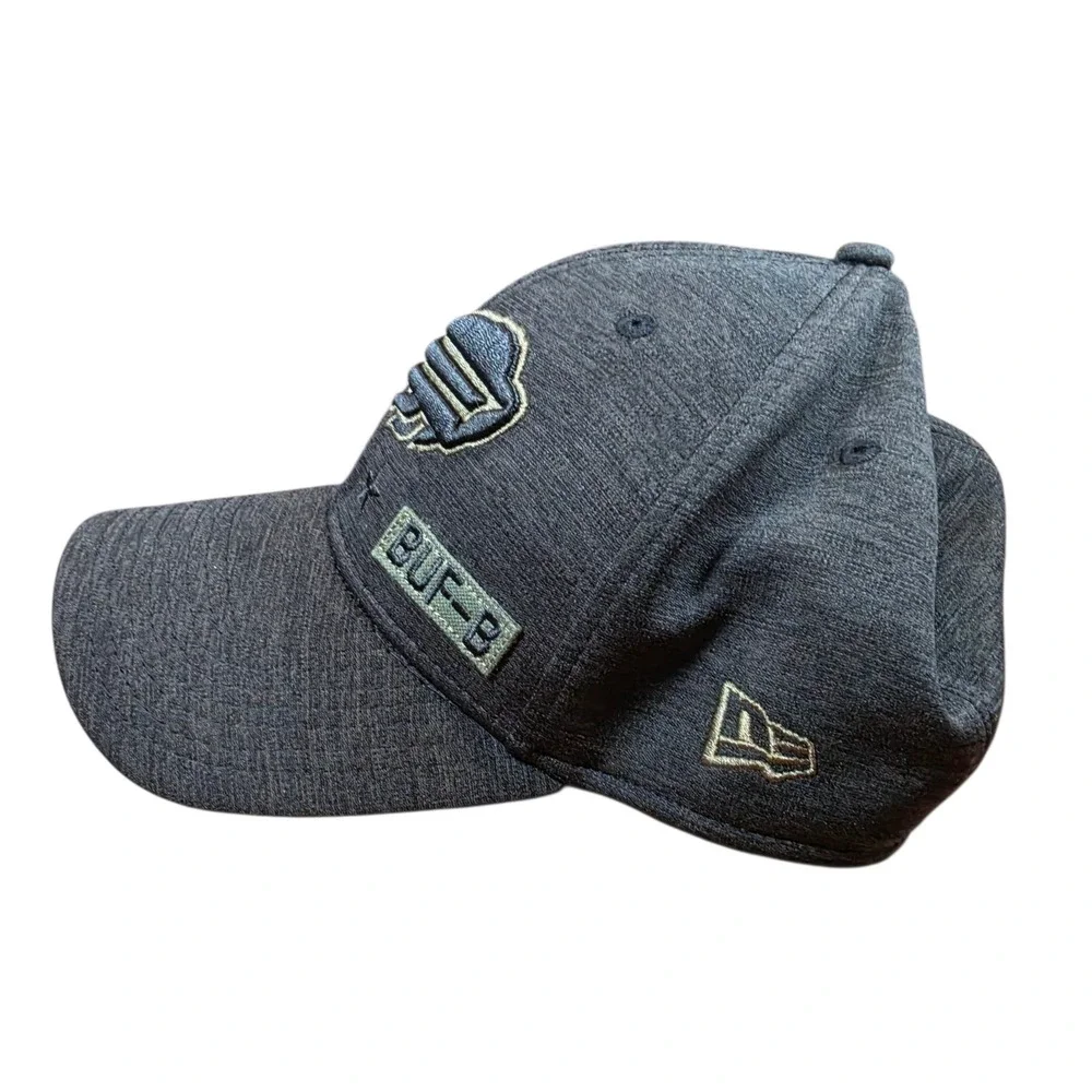 New Era NFL Salute To Service Buffalo Bills 39Thirty Flex Hat L/XL Charcoal Camo